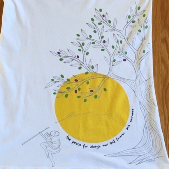 🎆HP🎇 White Tee-Shirt with Hawaiian Saying - Picture 2 of 4